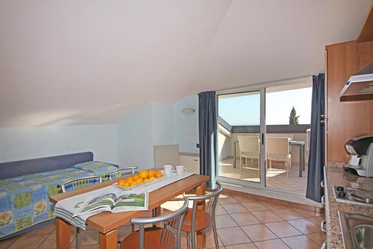 San Rocco Relais Aparthotel โซยาโน เดล ลาโก ภายนอก รูปภาพ