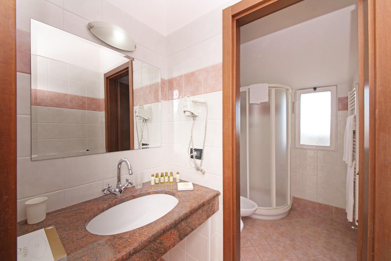 San Rocco Relais Aparthotel โซยาโน เดล ลาโก ภายนอก รูปภาพ